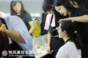 济南化妆培训学校，想学化妆的朋友不妨参考这家！